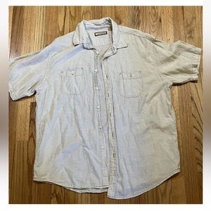 G.H. Bass mens khaki button down short sleeve shirt XL